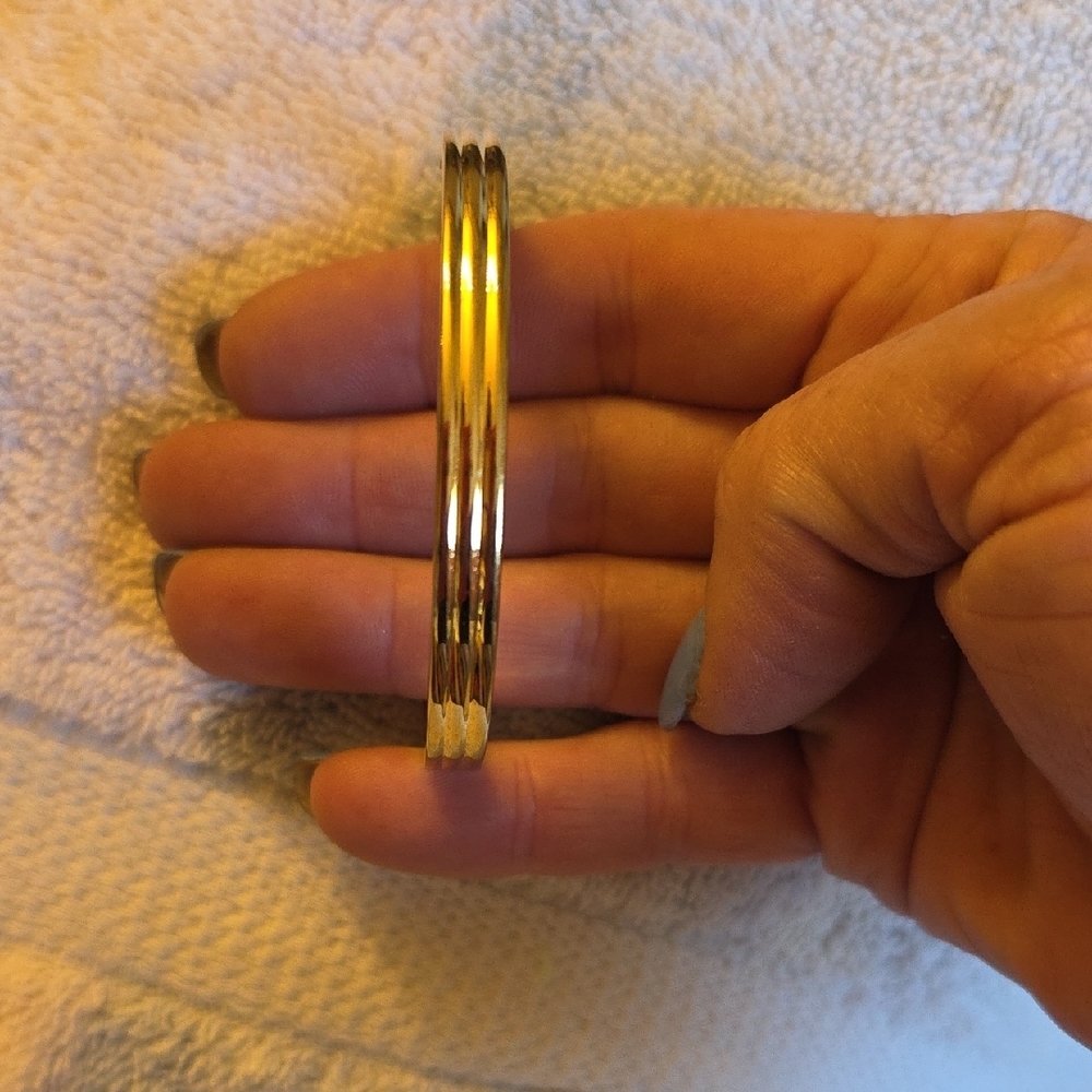 Elegant Gold Bangle Set